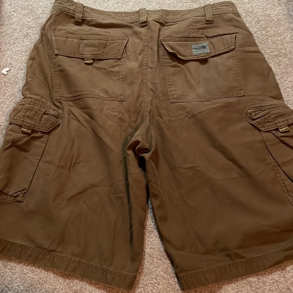 North Face Brown Cargo Shorts - Picture 4 of 5